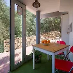 Casa Perilla * Temisas